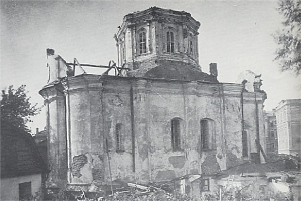 Image - The Church of the Three Saints in Kyiv during its destruction by the Soviet authorities in 1935.